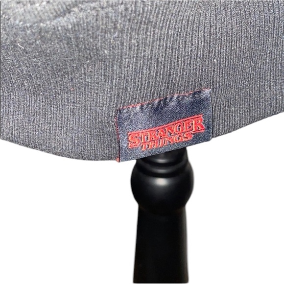 Pull&Bear Black Stranger Things Hoodie – Size XL - Picture 6 of 11